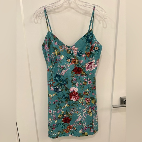 Lush Floral Linen Blend Mini Dress Size Medium - Picture 2 of 9